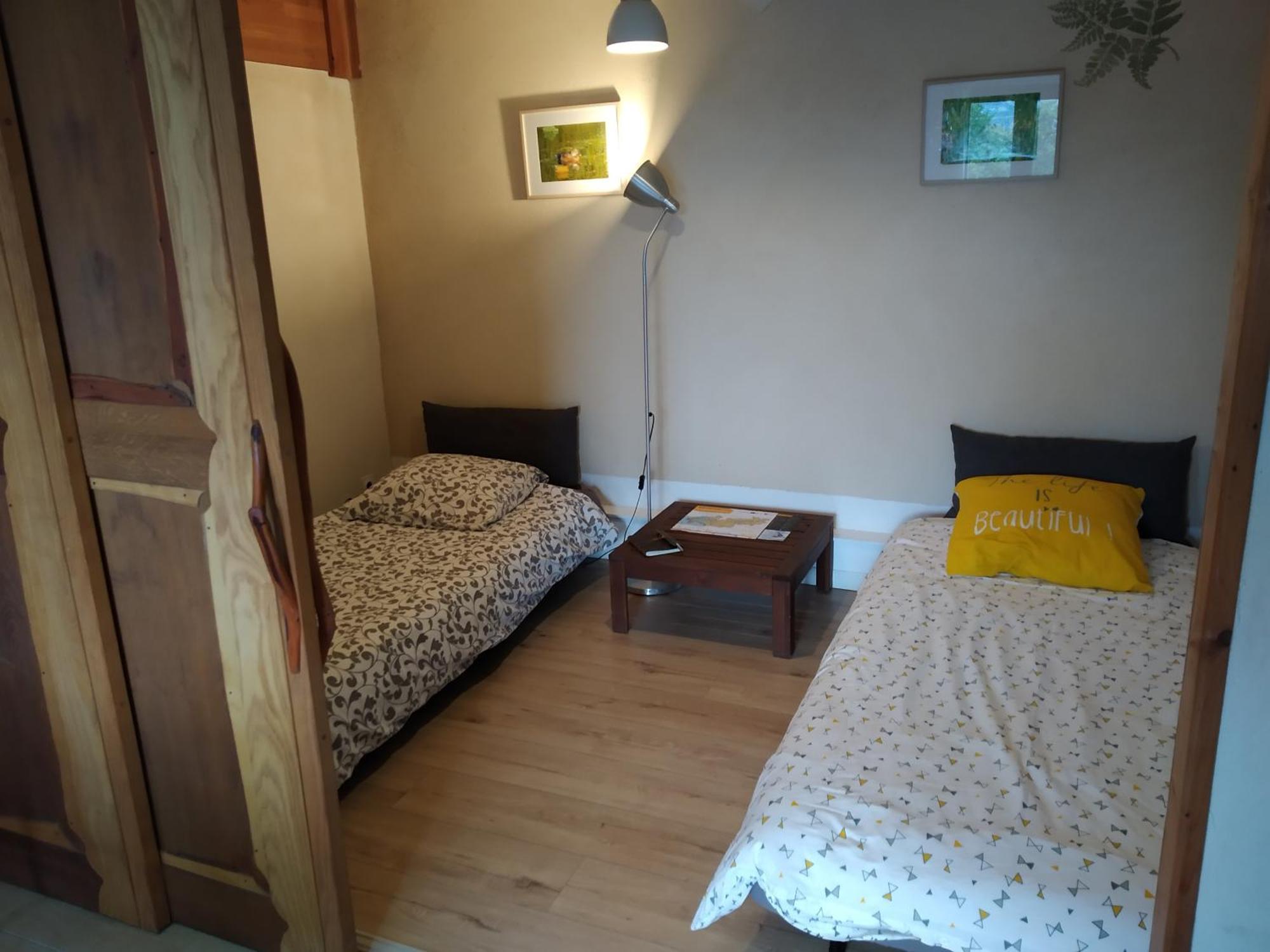 Les Troglogites Brasparts Quarto foto